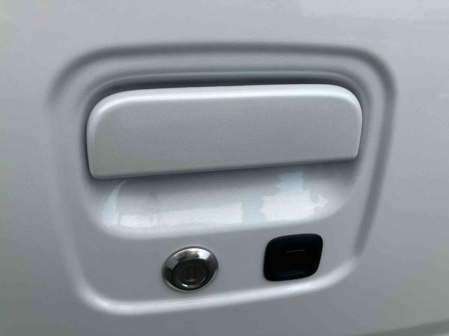 ハイゼットカーゴ クルーズ　登録済み未使用車　保証　新車保証・まごころ保証　１年間・走行距離無制限付き（33枚目）