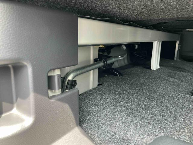 ハイゼットカーゴ クルーズ　登録済み未使用車　保証　新車保証・まごころ保証　１年間・走行距離無制限付き（36枚目）