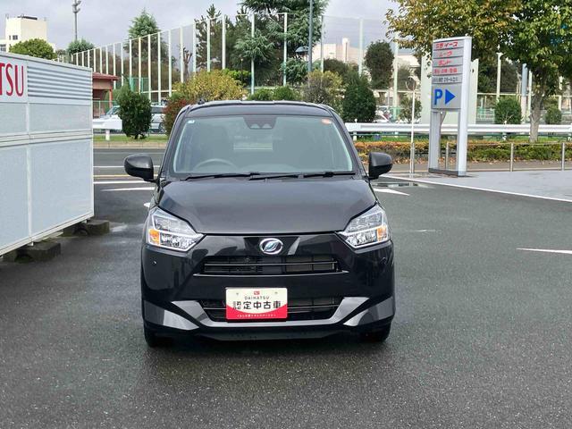 ミライース X SAIII キーレスエントリー LEDヘッドランプ 保証1年間距離無制限付き LEDヘッドランプ 電動格納式ミラー キーレスエントリー バックカメラ リヤワイパー 14インチラジアルタイヤ AM/FM付CDステレオ エコ発電制御機能保証 新車保証(5枚目)