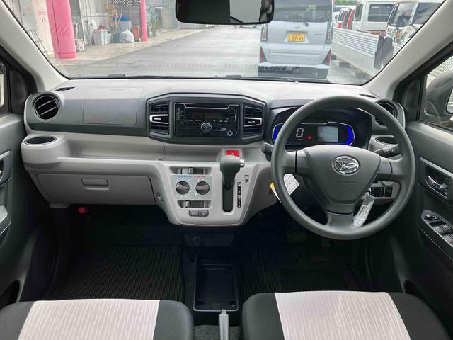 ミライース X SAIII キーレスエントリー LEDヘッドランプ 保証1年間距離無制限付き LEDヘッドランプ 電動格納式ミラー キーレスエントリー バックカメラ リヤワイパー 14インチラジアルタイヤ AM/FM付CDステレオ エコ発電制御機能保証 新車保証(7枚目)