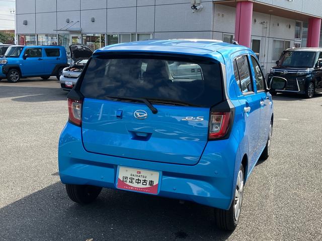 ミライース X SAIII LEDヘッドランプ 電動格納ドアミラー 保証1年間距離無制限付き LEDヘッドランプ 電動格納ミラー キーレスエントリー 4スピーカー 6コーナーセンサー バックカメラ エコドライブアシスト照明 エコ発電制御機能 AM/FM付CDステレオ(3枚目)