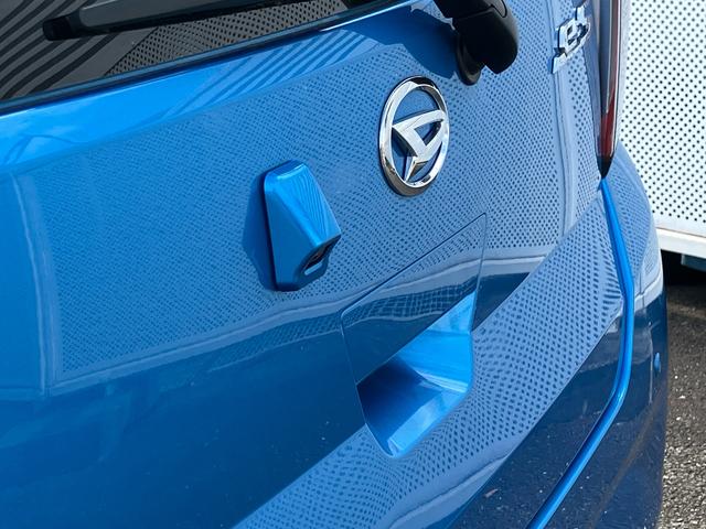 ミライース X SAIII LEDヘッドランプ 電動格納ドアミラー 保証1年間距離無制限付き LEDヘッドランプ 電動格納ミラー キーレスエントリー 4スピーカー 6コーナーセンサー バックカメラ エコドライブアシスト照明 エコ発電制御機能 AM/FM付CDステレオ(6枚目)