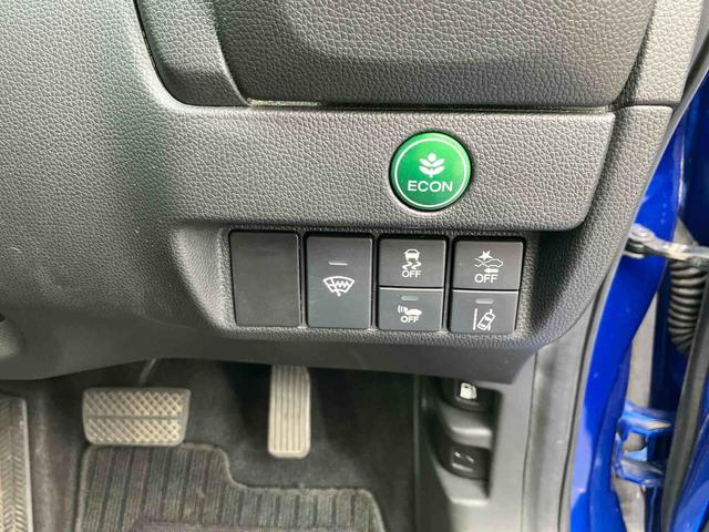 フィットハイブリッド L ホンダセンシング ナビゲーション ETC車載器 保証 まごころ保証 1年間・走行距離無制限付き ナビゲーション ETC車載器 バックカメラ 電動格納ドアミラー オートエアコン クルーズコントロール キーフリーシステム 電動パーキングブレーキ(11枚目)