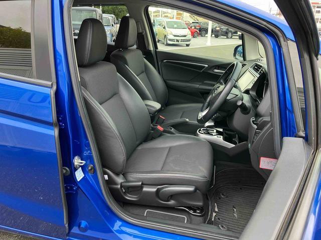 フィットハイブリッド L ホンダセンシング ナビゲーション ETC車載器 保証 まごころ保証 1年間・走行距離無制限付き ナビゲーション ETC車載器 バックカメラ 電動格納ドアミラー オートエアコン クルーズコントロール キーフリーシステム 電動パーキングブレーキ(25枚目)