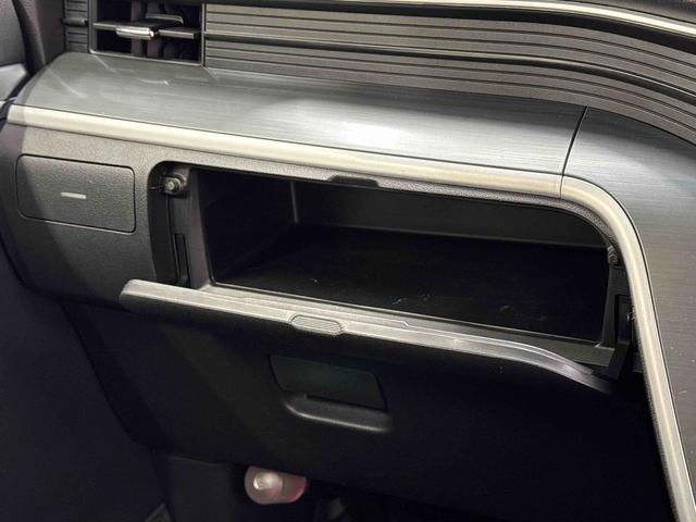 ムーヴ カスタム RS SA インタークーラーターボエンジン AM/FM付きCDステレオ バックカメラ 運転席シートリフター LEDヘッドランプ&LEDフォグランプ 15インチアルミホイール プッシュボタンスタート&キーフリー(12枚目)