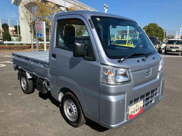 ハイゼットトラック スタンダード 車検整備2年付き FR専用CVT パートタイム4輪駆動 マルチリフレクターヘッドランプ AM/FM付きラジオ 6コーナーセンサー 三方開き 荷台フロア長2030mm 荷台幅1410mm オートライト(4枚目)