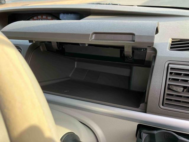 タント ウエルカムシート 福祉車両 フレンドシップシリーズ ウエルカムシート仕様 左側電動スライドドア オートエアコン AM/FM付きCDステレオ プッシュボタンスタート&キーフリーシステム マルチリフレクターヘッドランプ消費税非課税(14枚目)