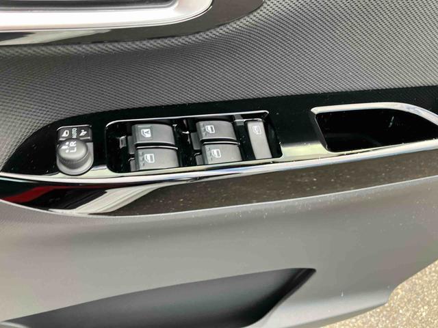 ムーヴ カスタムＲＳハイパーＳＡＩＩＩ　ナビ　ドラレコ　保証１年間距離無制限付き　ＬＥＤヘッドランプ　１５インチアルミホール　純正７型オールインワンナビ　社外前方ドライブレコーダー　純正ＥＴＣ　１５インチアルミホイール　運転席シートヒーター（9枚目）