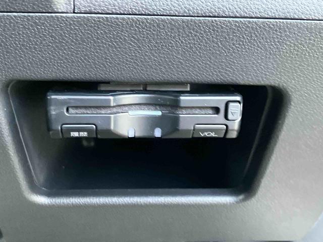 タント Xターボ ETC車載器 7インチナビ バックカメラ 保証1年間距離無制限付き 新品タイヤ4本装着 純正ETC 純正7型オールインワンナビ バックカメラ 左側電動スライドドア マルチリフレクターヘッドランプ キーフリーシステム&プッシュボタンスタート(4枚目)