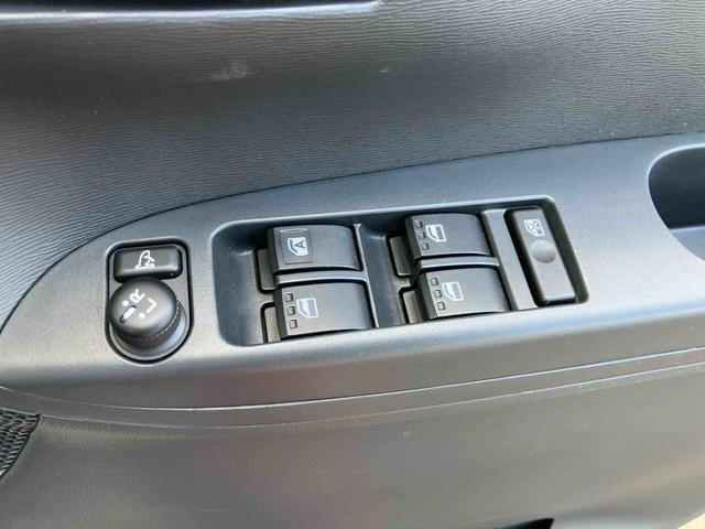 タント Xターボ ETC車載器 7インチナビ バックカメラ 保証1年間距離無制限付き 新品タイヤ4本装着 純正ETC 純正7型オールインワンナビ バックカメラ 左側電動スライドドア マルチリフレクターヘッドランプ キーフリーシステム&プッシュボタンスタート(7枚目)