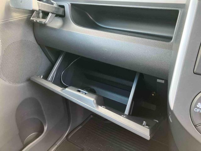 タント Xターボ ETC車載器 7インチナビ バックカメラ 保証1年間距離無制限付き 新品タイヤ4本装着 純正ETC 純正7型オールインワンナビ バックカメラ 左側電動スライドドア マルチリフレクターヘッドランプ キーフリーシステム&プッシュボタンスタート(19枚目)