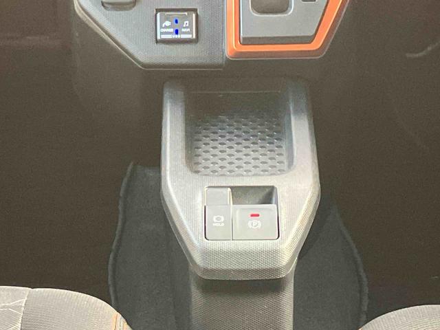 タフト Ｇターボ　インタークーラーターボエンジン　４輪駆動　パノラマモニター対応カメラ　純正９型オールインワンナビ　純正ＥＴＣ　前後ナビ連動式ドライブレコーダー　両席シートヒーター　４コーナーセンサー　１５インチタイヤ（12枚目）