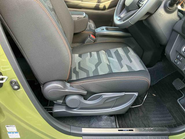 タフト Ｇターボ　インタークーラーターボエンジン　４輪駆動　パノラマモニター対応カメラ　純正９型オールインワンナビ　純正ＥＴＣ　前後ナビ連動式ドライブレコーダー　両席シートヒーター　４コーナーセンサー　１５インチタイヤ（28枚目）