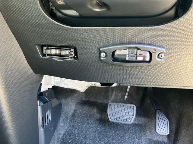 タント カスタムＲＳ　インタークーラーターボエンジン　純正７型ワイドエントリーナビ　バックカメラ　前後ナビ連動式ドライブレコーダー　純正ＥＴＣ　両側電動スライドドア　両席シートヒーター　６コーナーセンサー　ＵＳＢソケット（24枚目）