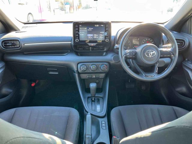 ヤリス X 保証 まごころ保証 1年間・走行距離無制限付き ディスプレイオーディオ ビルトインETC バックカメラ 前方ドライブレコーダー リヤクリアランスソナー トヨタセーフティセンス 14インチアルミホイール(9枚目)