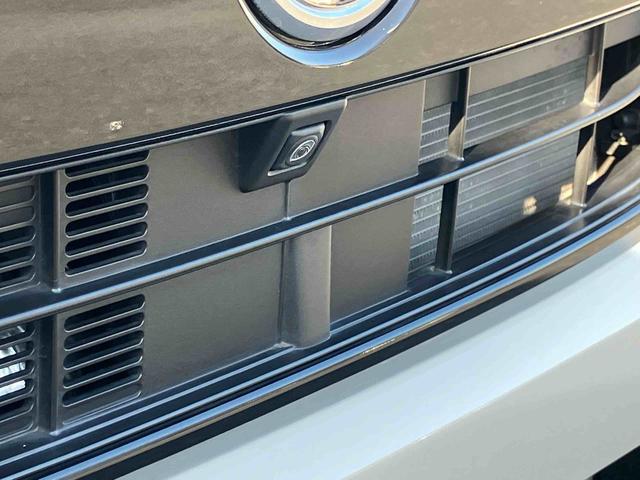 ムーヴキャンバス ＧブラックアクセントＶＳ　ＳＡＩＩＩ　パノラマモニター対応カメラ　純正７型ワイドエントリーナビ　純正ＥＴＣ　前後ナビ連動式ドライブレコーダー　両側電動スライドドア　運転席シートヒーター　ＬＥＤヘッドランプ　置きラクボックス　ＵＳＢソケット（6枚目）