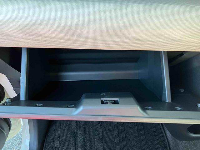 ムーヴキャンバス ＧブラックアクセントＶＳ　ＳＡＩＩＩ　パノラマモニター対応カメラ　純正７型ワイドエントリーナビ　純正ＥＴＣ　前後ナビ連動式ドライブレコーダー　両側電動スライドドア　運転席シートヒーター　ＬＥＤヘッドランプ　置きラクボックス　ＵＳＢソケット（16枚目）