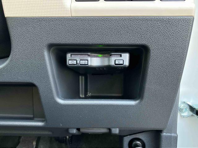 ムーヴキャンバス ＧブラックアクセントＶＳ　ＳＡＩＩＩ　パノラマモニター対応カメラ　純正７型ワイドエントリーナビ　純正ＥＴＣ　前後ナビ連動式ドライブレコーダー　両側電動スライドドア　運転席シートヒーター　ＬＥＤヘッドランプ　置きラクボックス　ＵＳＢソケット（29枚目）