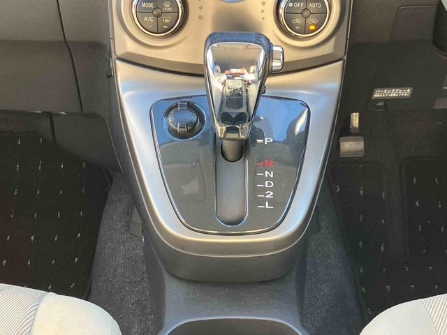 Ｄモール立川ポテトロード店ではダイハツブランド以外もお取り扱いしております☆車に詳しいスタッフが親切、丁寧にご対応させていただきますので是非一度、ご来店下さい☆ＴＥＬ：０４２－５３８－１１１５☆