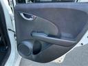 ＲＳ　純正ナビゲーション　ＥＴＣ車載器　キーフリーシステム　保証１年間距離無制限付き　純正ナビゲーション　ＥＴＣ車載器　キーフリーシステム　パワーウインドウ　電動格納ドアミラー　アルミホイール（23枚目）