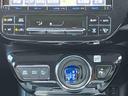 プリウス Ａツーリングセレクション　ナビ　ＥＴＣ　ドライブレコーダー　保証１年間距離無制限付き　シートヒーター　電動パーキングブレーキ　ナビゲーション　ＥＴＣ車載器　ドライブレコーダー　クルーズコントロール　オートエアコン　ＬＥＤヘッドランプ（6枚目）