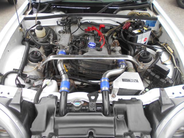 カプチーノ ベースグレード　後期型　５速マニュアル　モンスタースポーツＫ１００キット搭載　クスコ製ＬＳＤ　ローダウンサス　エリートＳＰＬ４灯ヘッドライト　ガレージジョンマフラー　クスコ製強化クラッチ　フロントスポイラー（26枚目）
