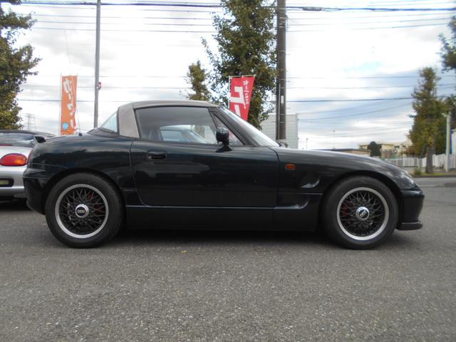 カプチーノ ベースグレード　ツインカムターボ　５速　４ＷＡＹオープンカー　ローダウン　ＢＢＳ１４インチＡＷ　フジツボマフラー　フロントスポイラー　リアウイング　ＬＥＤライト　フロントタワーバー　ＣＤ　ＵＳＢオーディオ　ＥＴＣ（6枚目）