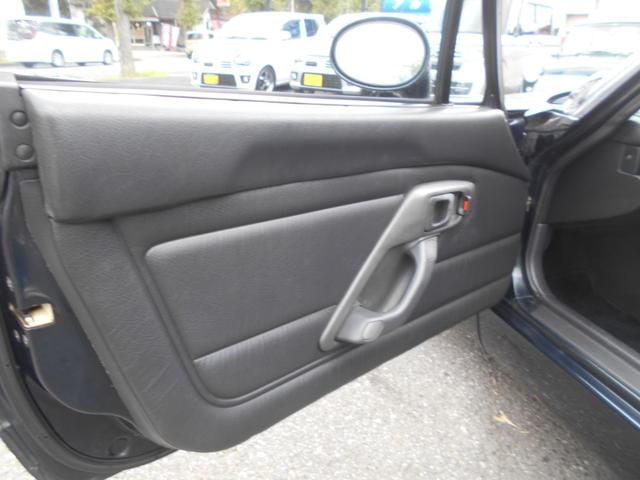 カプチーノ ベースグレード　ツインカムターボ　５速　４ＷＡＹオープンカー　ローダウン　ＢＢＳ１４インチＡＷ　フジツボマフラー　フロントスポイラー　リアウイング　ＬＥＤライト　フロントタワーバー　ＣＤ　ＵＳＢオーディオ　ＥＴＣ（14枚目）