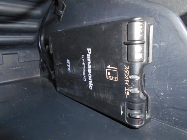 カプチーノ ベースグレード　ツインカムターボ　５速　４ＷＡＹオープンカー　ローダウン　ＢＢＳ１４インチＡＷ　フジツボマフラー　フロントスポイラー　リアウイング　ＬＥＤライト　フロントタワーバー　ＣＤ　ＵＳＢオーディオ　ＥＴＣ（16枚目）