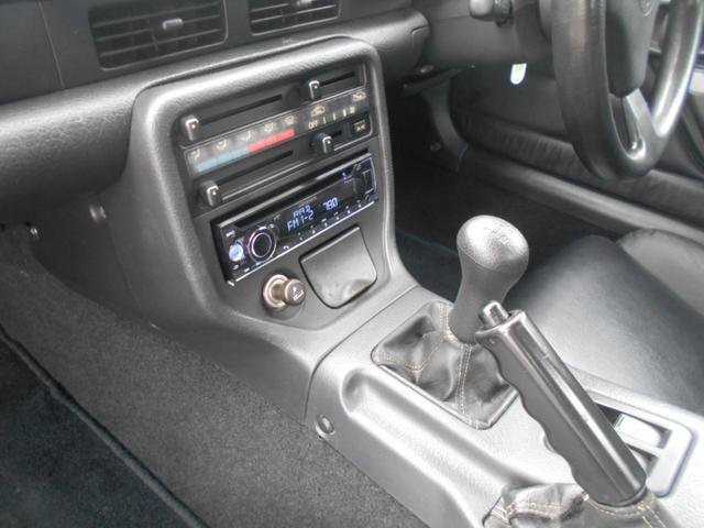 カプチーノ ベースグレード　ツインカムターボ　５速　４ＷＡＹオープンカー　ローダウン　ＢＢＳ１４インチＡＷ　フジツボマフラー　フロントスポイラー　リアウイング　ＬＥＤライト　フロントタワーバー　ＣＤ　ＵＳＢオーディオ　ＥＴＣ（17枚目）