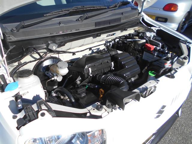 アルト ＶＰ　５速マニュアル　５ドアハッチバック　４ナンバーバン　Ｗエアーバッグ　パワステ　エアコン　純正ラジオ　ＥＴＣ　キーレス　スペアキー　１５インチホイール　４人乗り（25枚目）