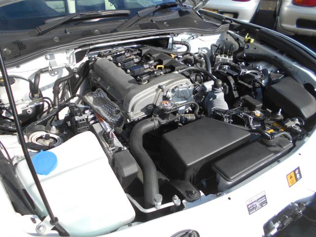 ロードスター Ｓレザーパッケージ　ホワイトセレクション　オートマ　ナビ　ＴＶ　ＤＶＤ　ＣＤ　ブルートゥース　バックカメラ　ＥＴＣ　ドラレコ　純正１６インチアルミ　スマートキー　オートエアコン　シートヒーター　パドルシフト　ＬＥＤヘッドライト　ホワイトレザー（25枚目）