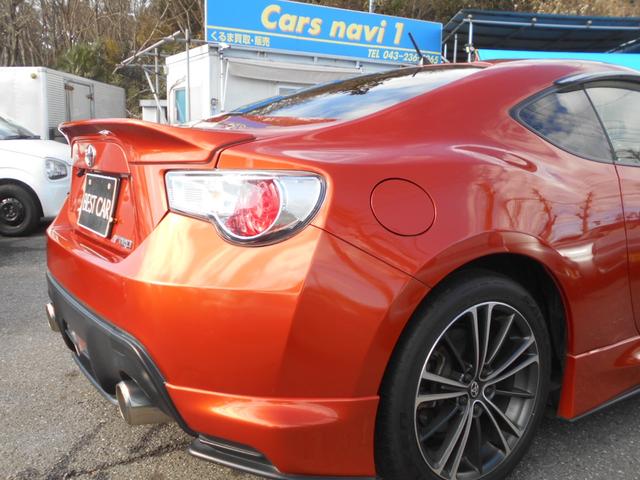 ８６ Ｇ　６速マニュアル　純正エアロ　純正１７インチアルミ　純正マフラー　キーレス　ナビ　ＴＶ　ＤＶＤ　ＣＤ　バックカメラ　ＥＴＣ　ドラレコ付き　ドアバイザー　スモークガラス　ＬＥＤヘッドライト　電動格納ミラー（43枚目）