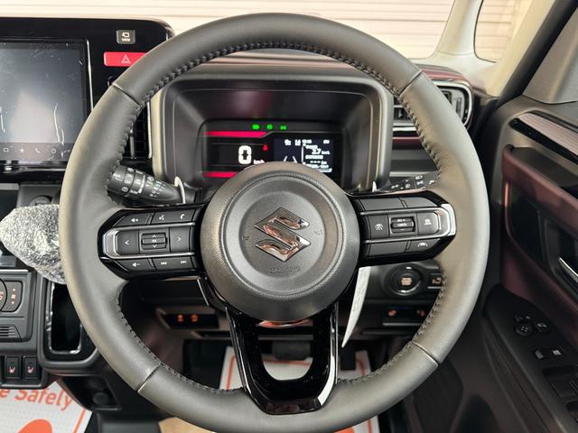 スペーシアカスタム 　エムズスピードエアロ　フロントグリル　ローダウン　１６インチＡＷ　全方位モニター付きメモリーナビ　　Ｂｌｕｅｔｏｏｔｈ　両側電動スライドドア　ステアリングヒーター　オットマン　ＬＥＤヘッドランプ（31枚目）