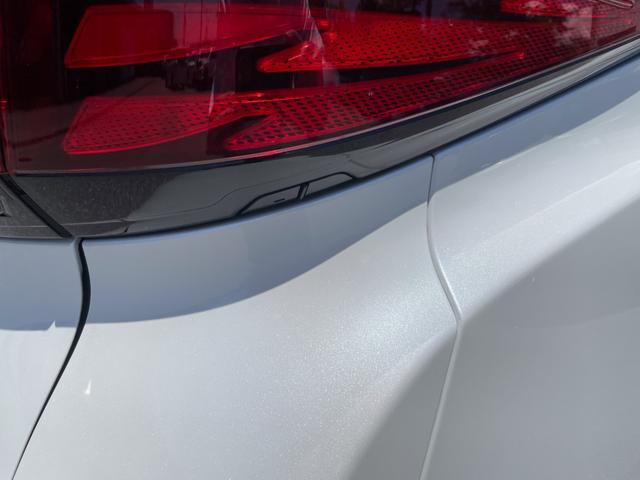 アルファードハイブリッド Ｚ　車高調ＫＩＴ　ローダウン　２２インチアルミホイール　後席ディスプレイ　ＥＴＣ２．０　ＰＶＭ　ＢＳＭ　ドライブレコーダー　フロアマット　両側電動スライドドア　デジタルインナーミラー　Ｂｌｕｅｔｏｏｔｈ（44枚目）