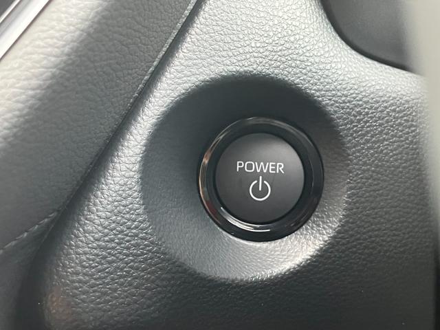 カローラクロス ハイブリッド　Ｚ　ノラマルーフ　パノラミックビューモニター　ブラインドスポットモニター　安心降車アシスト　パーキングサポートブレーキ　アダプティブハイビーム　ステアリングヒーター　ナノイーＸ　置くだけ充電（47枚目）