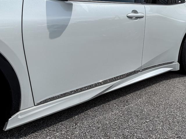 プリウス Ｚ　モデリスタエアロ　車高調ＫＩＴ　１９インチアルミホイール　パノラマルーフ　パノラミックビューモニター　デジタルインナーミラー　ブラックレザーシート　ＥＴＣ２．０　Ｂｌｕｅｔｏｏｔｈ　衝突安全装備（46枚目）