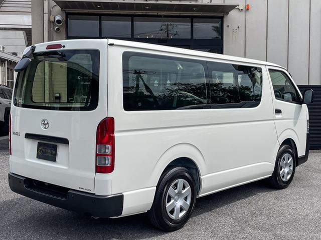 ハイエースバン ロングＤＸ　３／６／９人　届出済未使用車　ＥＴＣ車載器　アクセサリーコンセント　リモコンキー　パワーステアリング　セキュリティーアラーム　エアコン　パワーウインドウ　ＡＢＳ　横滑防止（77枚目）