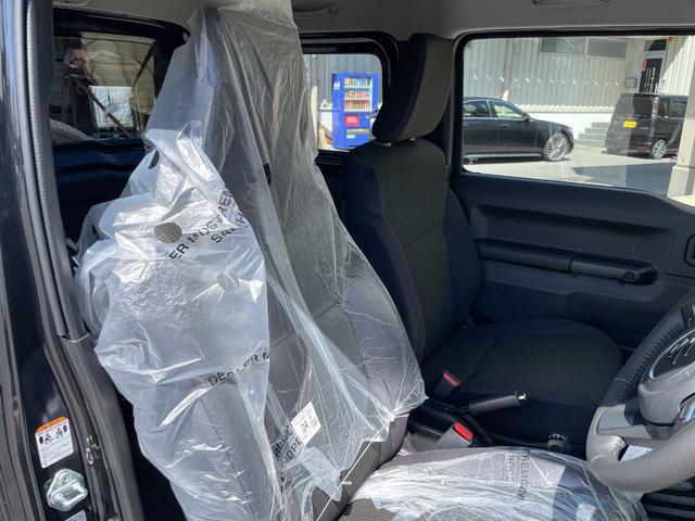 ジムニー ＸＣ　届出済未使用車　４型　ＡＴ　衝突軽減装置　シートヒーター　ＬＥＤへッドライト　クルーズコントロール　オートマチックハイビーム　車線逸脱警報革巻きハンドル　ステアリングスイッチ　オートエアコン（40枚目）