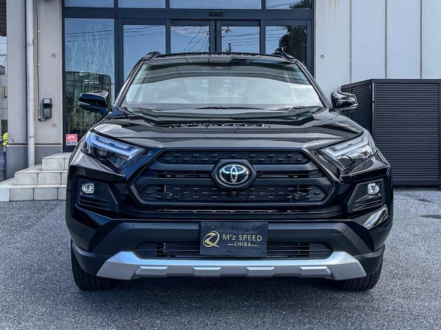 ＲＡＶ４ ハイブリッドアドベンチャー　パノラマルーフ　パノラミックビューモニター　ＢＳＭ　ＥＴＣ２．０　パワーバックドア　デジタルインナーミラー録画機能付き　ＡＣコンセント　Ｂｌｕｅｔｏｏｔｈ　寒冷地仕様　コネクティッドナビ（12枚目）