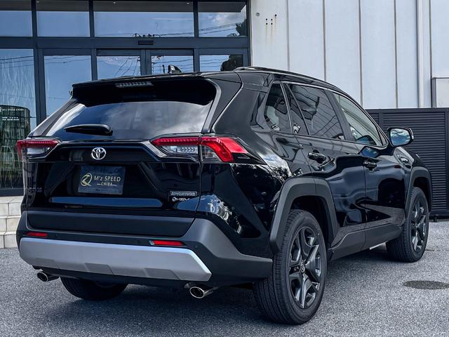 ＲＡＶ４ ハイブリッドアドベンチャー　パノラマルーフ　パノラミックビューモニター　ＢＳＭ　ＥＴＣ２．０　パワーバックドア　デジタルインナーミラー録画機能付き　ＡＣコンセント　Ｂｌｕｅｔｏｏｔｈ　寒冷地仕様　コネクティッドナビ（27枚目）