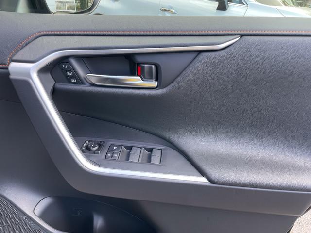 ＲＡＶ４ ハイブリッドアドベンチャー　パノラマルーフ　パノラミックビューモニター　ＢＳＭ　ＥＴＣ２．０　パワーバックドア　デジタルインナーミラー録画機能付き　ＡＣコンセント　Ｂｌｕｅｔｏｏｔｈ　寒冷地仕様　コネクティッドナビ（37枚目）
