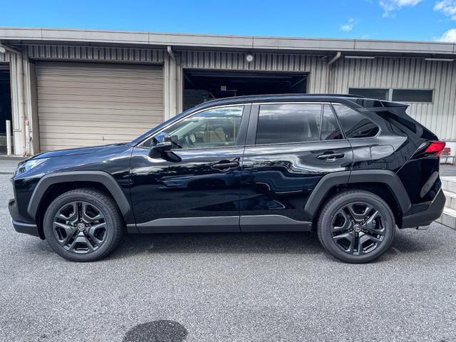 ＲＡＶ４ ハイブリッドアドベンチャー　パノラマルーフ　パノラミックビューモニター　ＢＳＭ　ＥＴＣ２．０　パワーバックドア　デジタルインナーミラー録画機能付き　ＡＣコンセント　Ｂｌｕｅｔｏｏｔｈ　寒冷地仕様　コネクティッドナビ（39枚目）