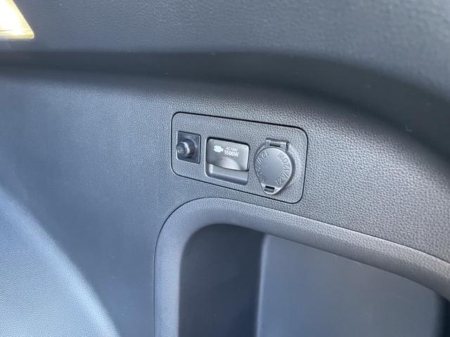 ＲＡＶ４ ハイブリッドアドベンチャー　パノラマルーフ　パノラミックビューモニター　ＢＳＭ　ＥＴＣ２．０　パワーバックドア　デジタルインナーミラー録画機能付き　ＡＣコンセント　Ｂｌｕｅｔｏｏｔｈ　寒冷地仕様　コネクティッドナビ（50枚目）