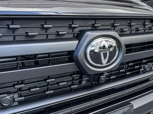 ＲＡＶ４ ハイブリッドアドベンチャー　パノラマルーフ　パノラミックビューモニター　ＢＳＭ　ＥＴＣ２．０　パワーバックドア　デジタルインナーミラー録画機能付き　ＡＣコンセント　Ｂｌｕｅｔｏｏｔｈ　寒冷地仕様　コネクティッドナビ（51枚目）