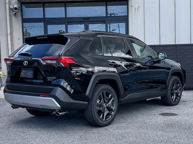 ＲＡＶ４ ハイブリッドアドベンチャー　パノラマルーフ　パノラミックビューモニター　ＢＳＭ　ＥＴＣ２．０　パワーバックドア　デジタルインナーミラー録画機能付き　ＡＣコンセント　Ｂｌｕｅｔｏｏｔｈ　寒冷地仕様　コネクティッドナビ（54枚目）