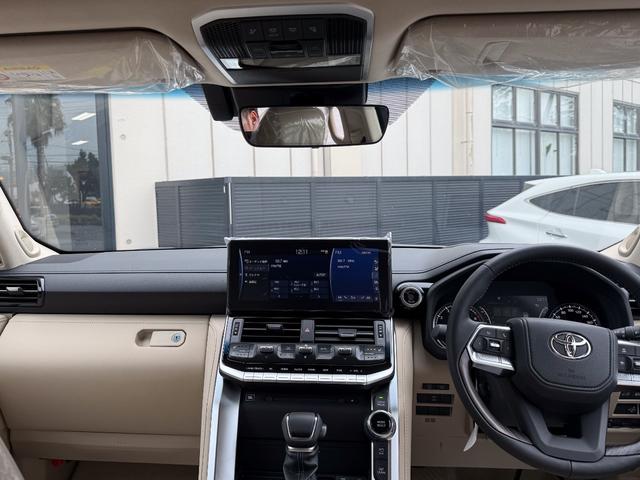 ランドクルーザー ＺＸ　登録済み未使用車　ＴコネクトＳＤナビ　ＪＢＬスピーカー　リヤエンターシステム　寒冷地仕様　ＰＶＭ　ＢＳＭ　ＥＴＣ２．０　リヤデフロック　ルーフレール　空気圧警報システム　クールボックス　ルーフレール（39枚目）