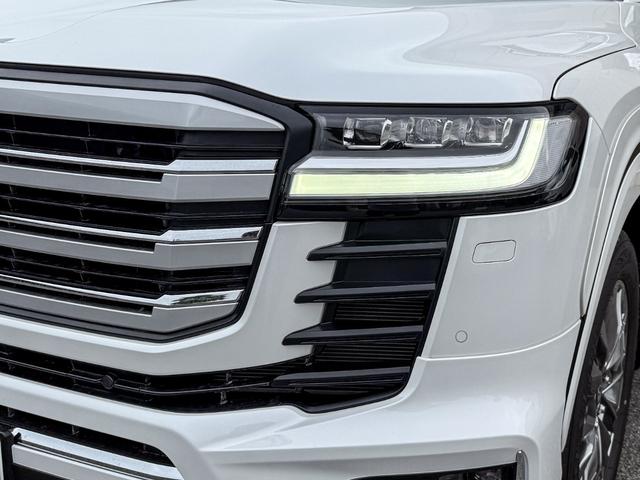 ランドクルーザー ＺＸ　登録済み未使用車　ＴコネクトＳＤナビ　ＪＢＬスピーカー　リヤエンターシステム　寒冷地仕様　ＰＶＭ　ＢＳＭ　ＥＴＣ２．０　リヤデフロック　ルーフレール　空気圧警報システム　クールボックス　ルーフレール（65枚目）