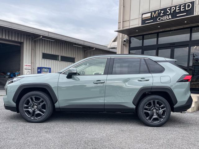 ＲＡＶ４ ハイブリッドアドベンチャー　パノラマルーフ　パノラミックビューモニター　ＢＳＭ　ＥＴＣ２．０　パワーバックドア　デジタルインナーミラー録画機能付き　ＡＣコンセント　Ｂｌｕｅｔｏｏｔｈ　寒冷地仕様　コネクティッドナビ　リヤフォグ（44枚目）