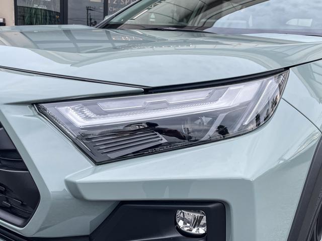ＲＡＶ４ ハイブリッドアドベンチャー　パノラマルーフ　パノラミックビューモニター　ＢＳＭ　ＥＴＣ２．０　パワーバックドア　デジタルインナーミラー録画機能付き　ＡＣコンセント　Ｂｌｕｅｔｏｏｔｈ　寒冷地仕様　コネクティッドナビ　リヤフォグ（56枚目）